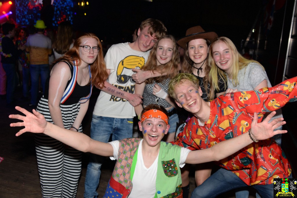 ../Images/Jeugddisco Wereldbal 174.jpg